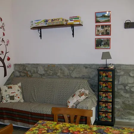 Villa La Poventa Wi-Fi E Parcheggio In Centro Tuoro sul Trasimeno Exterior foto